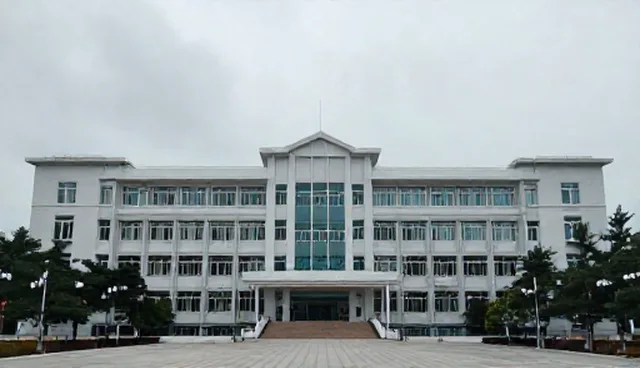 需求沟通与方案设计:性能与适用条件的取舍